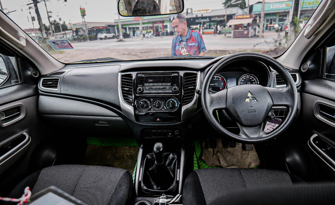 1-P1566166